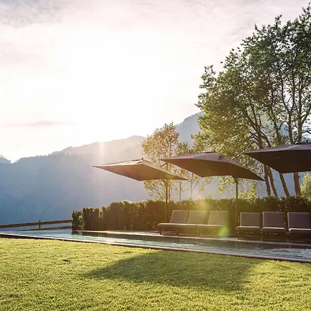 Apartment Chic In The Tennengebirge With Infinity Pool Sankt Martin am Tennengebirge