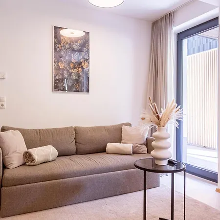 Apartment Chic In The Tennengebirge With Infinity Pool