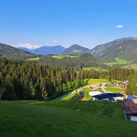 Chic In The Tennengebirge With Infinity Pool * Sankt Martin am Tennengebirge